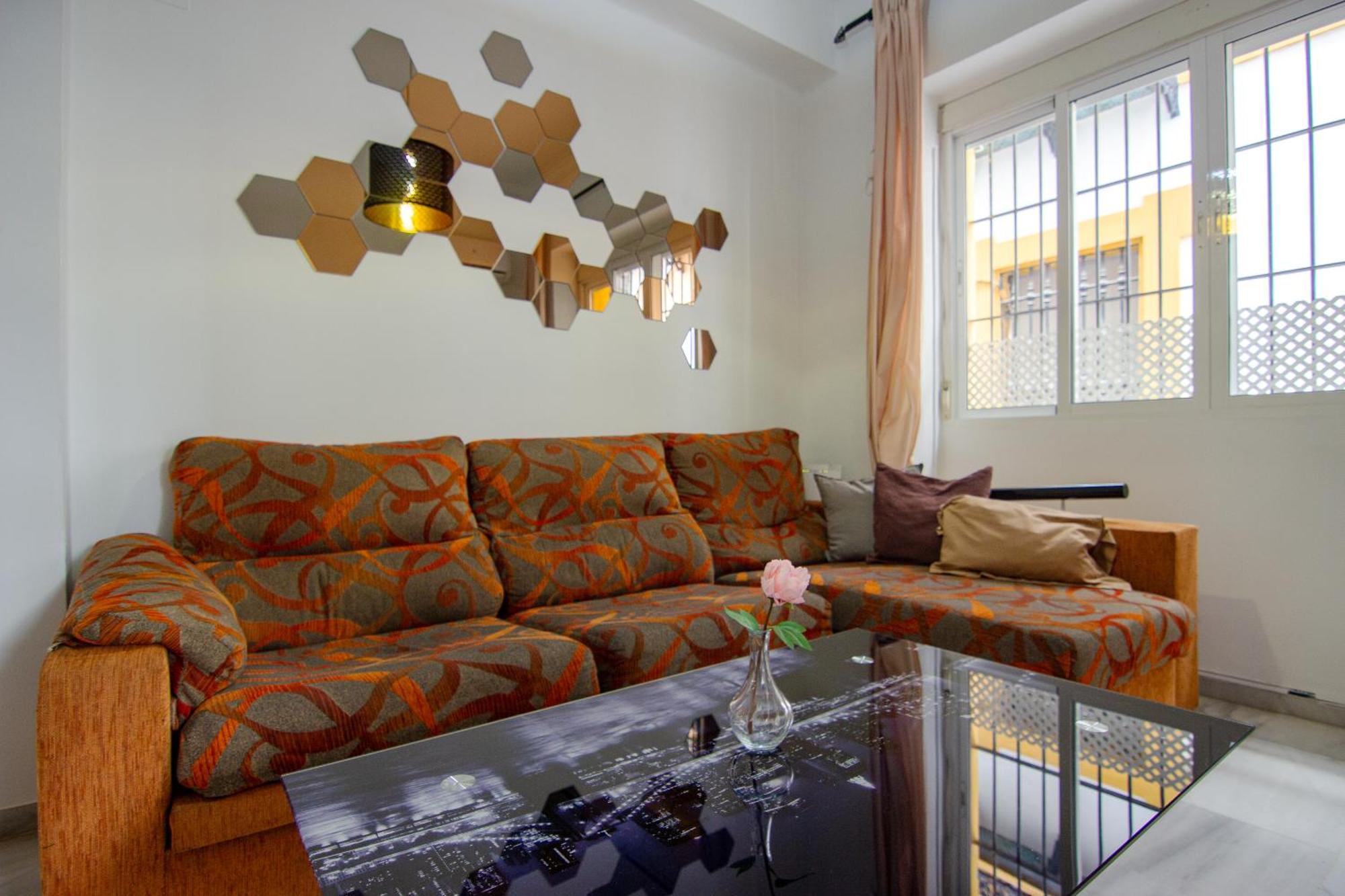 Rentalsevilla Apartamento Encantador En El Gran Poder エクステリア 写真