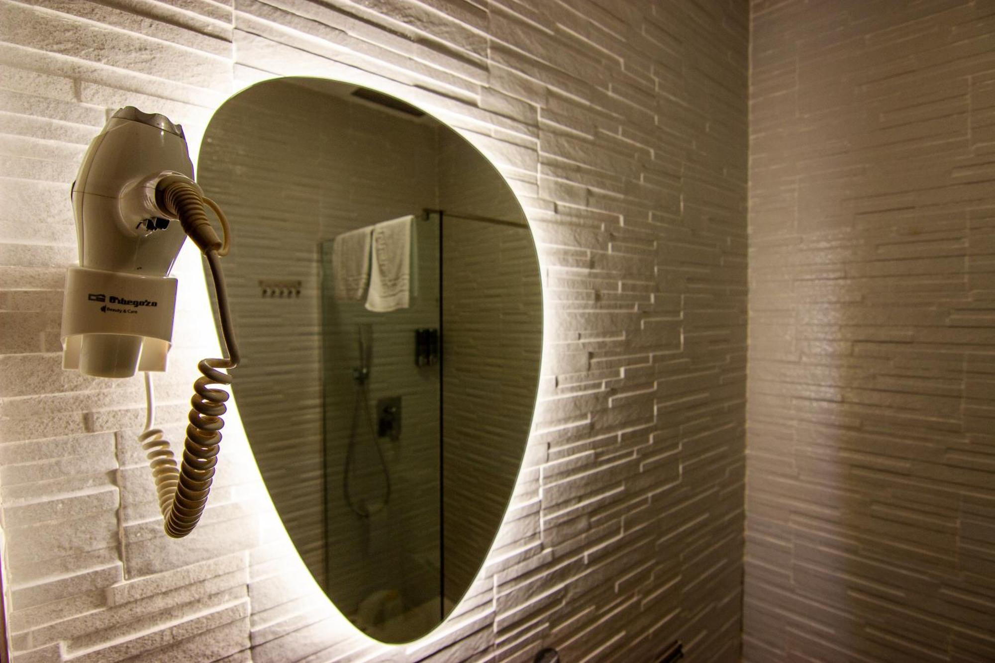 Rentalsevilla Apartamento Encantador En El Gran Poder エクステリア 写真